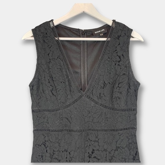 EUC Sugar Lips Armor Lace Inset Jumpsuit Black Size Small - Picture 5 of 9